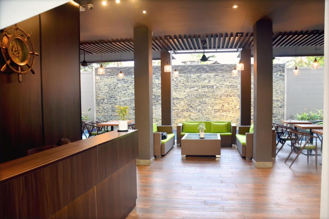 Belmont Boutique Hotel - Free Airport Shuttle Service 니곰보 외부 사진