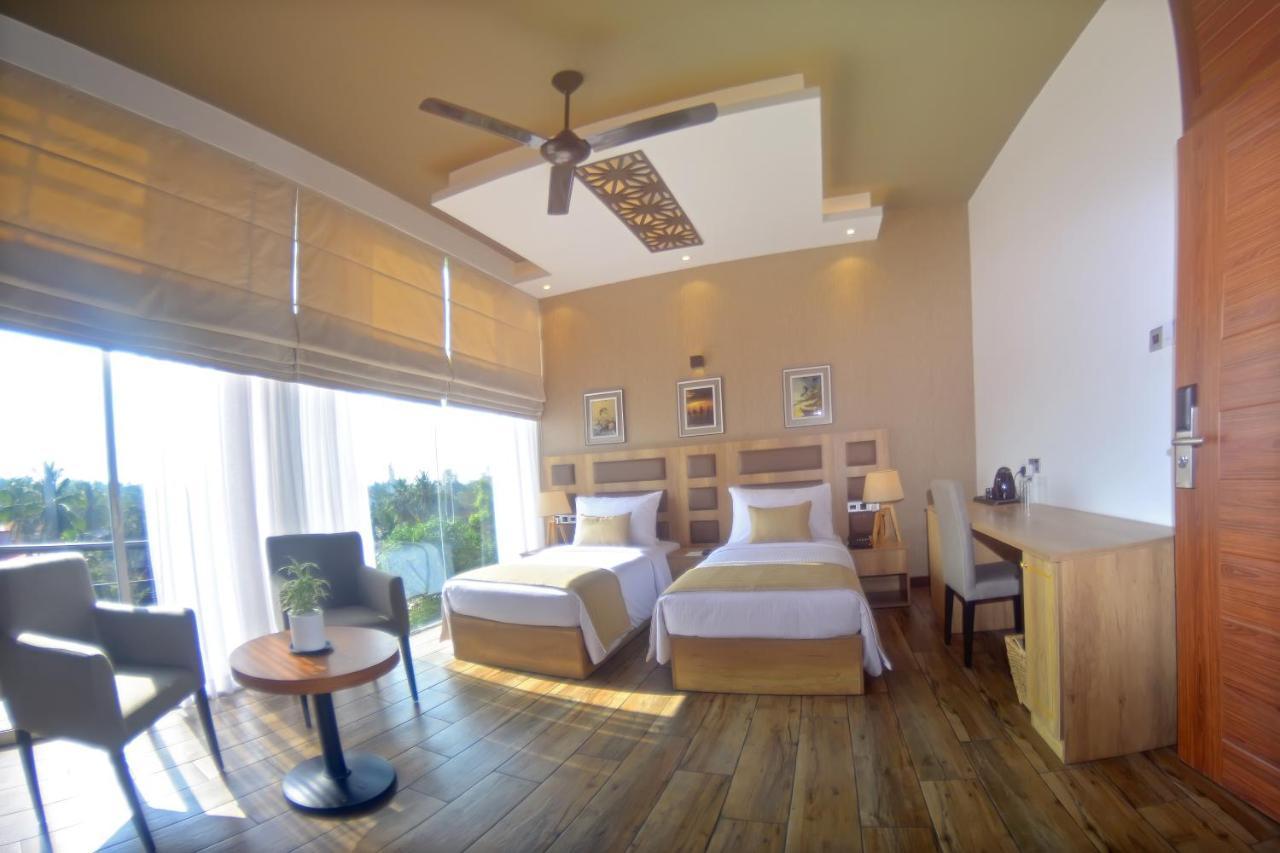 Belmont Boutique Hotel - Free Airport Shuttle Service 니곰보 외부 사진