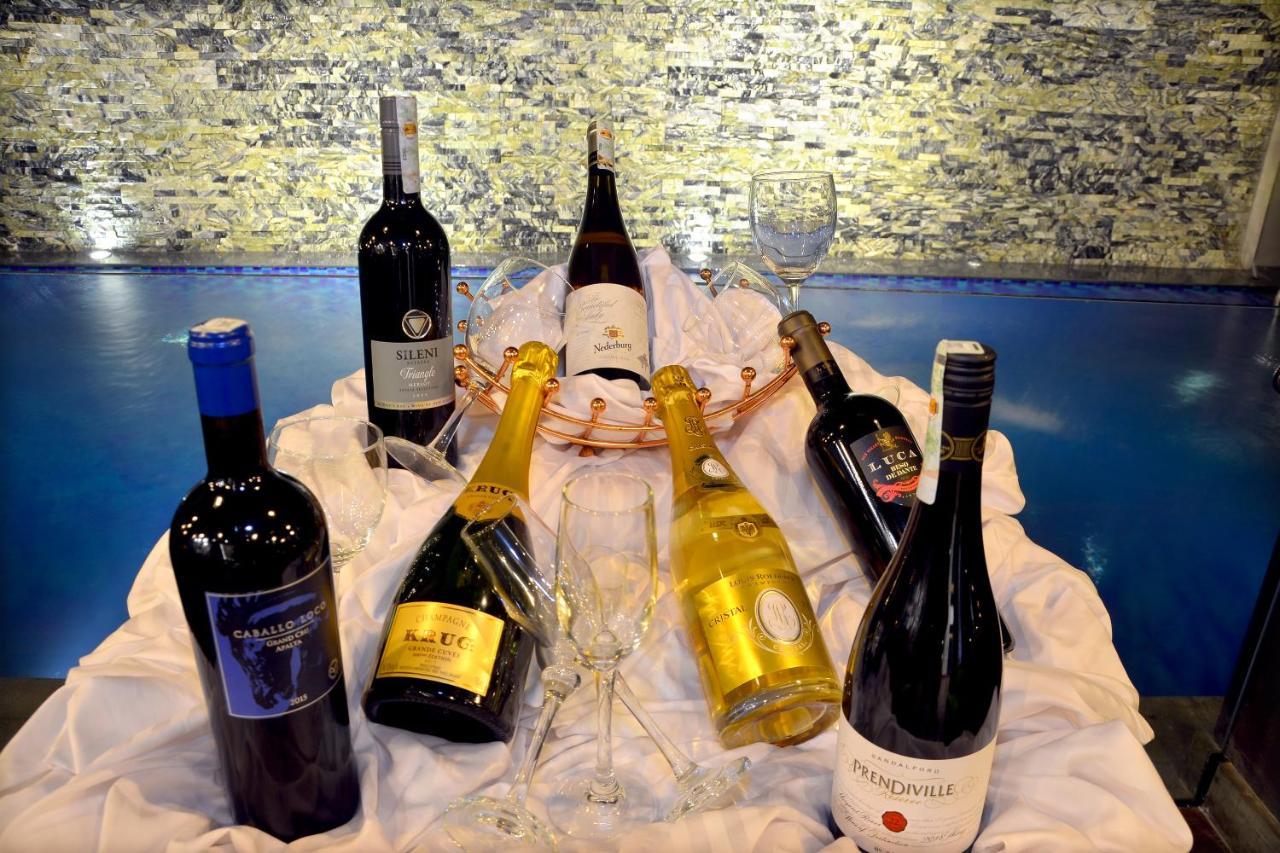 Belmont Boutique Hotel - Free Airport Shuttle Service 니곰보 외부 사진
